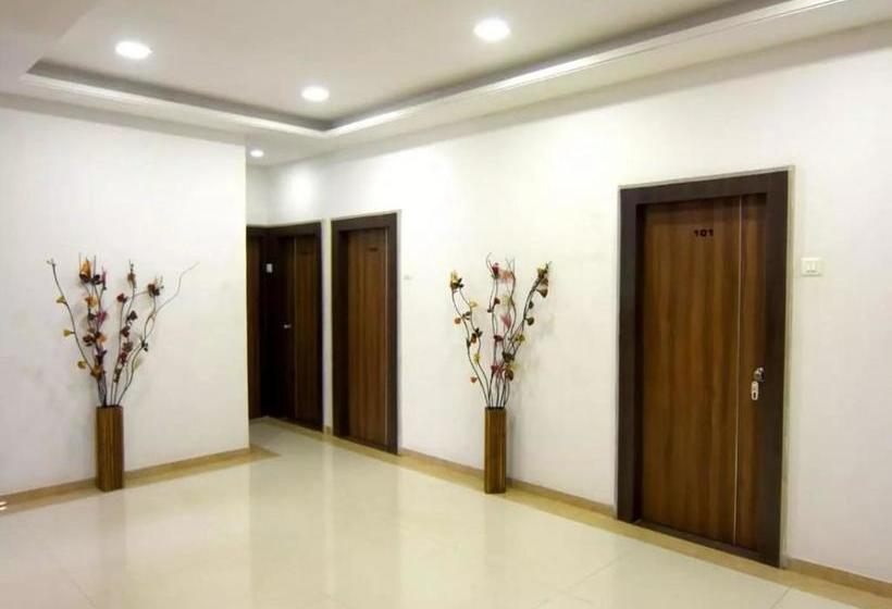 فندق Sai Deluxe Sangli