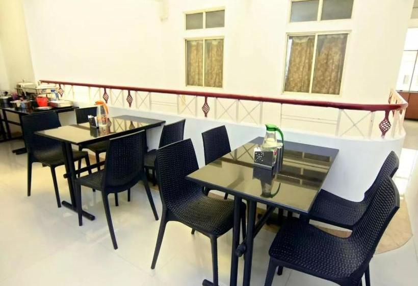 فندق Sai Deluxe Sangli