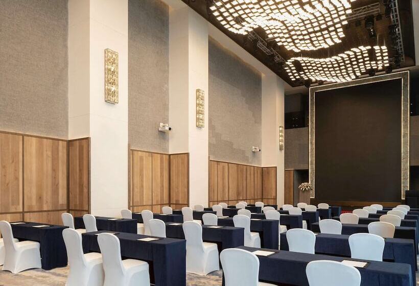 فندق Sofitel Haikou