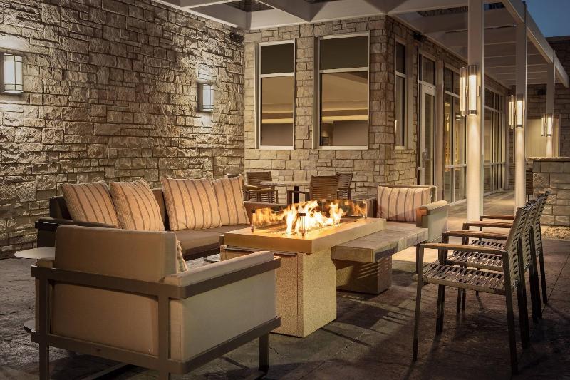 فندق Springhill Suites By Marriott Ames