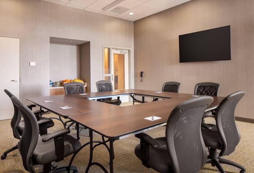 فندق Springhill Suites By Marriott Ames