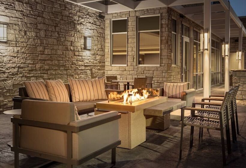 فندق Springhill Suites By Marriott Ames