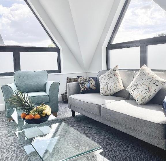 호텔 The Kingston 1