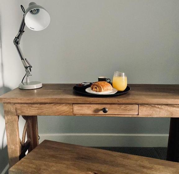 호텔 The Kingston 1