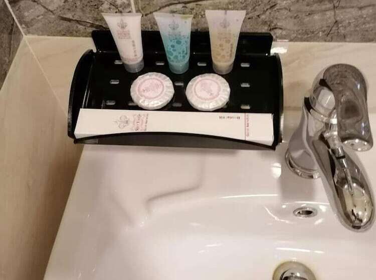 Iwan Alandalusia Hotel Suites Alrehab