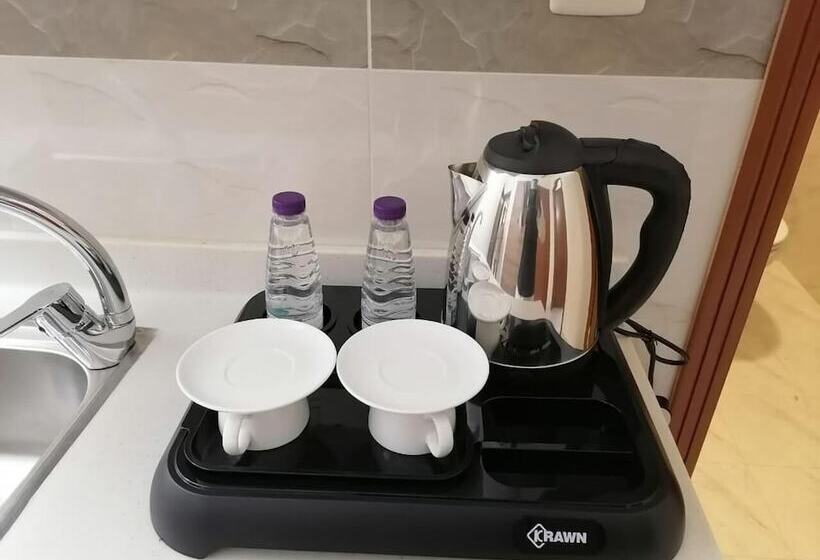 Iwan Alandalusia Hotel Suites Alrehab