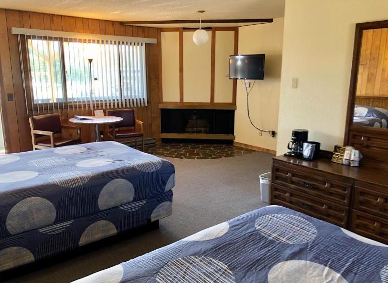 モーテル Waterway Inn