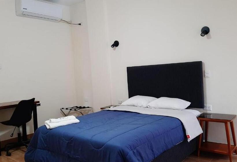 پانسیون Gran Imperial Avenida