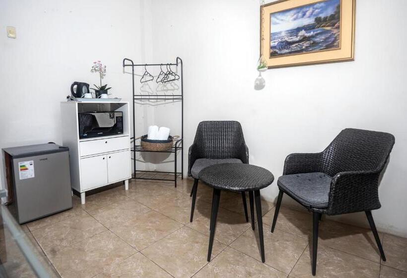 پانسیون Gran Imperial Avenida