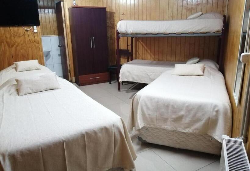 بنسيون Hostal Copiapó Puerto Montt