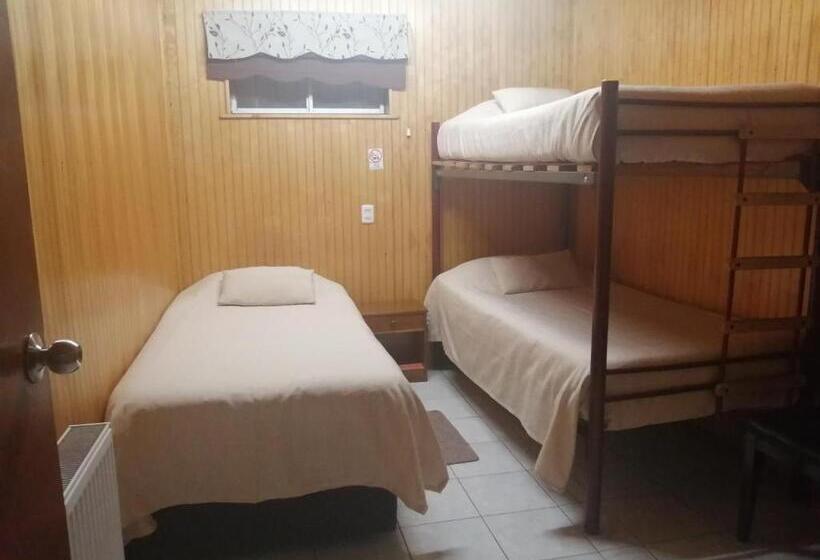 بنسيون Hostal Copiapó Puerto Montt