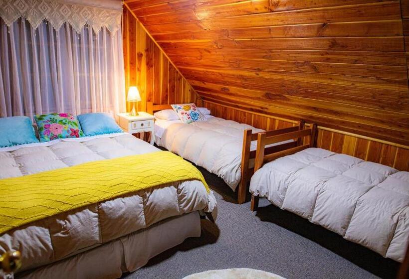 פנסיון Hostal La Casita Del Bajo