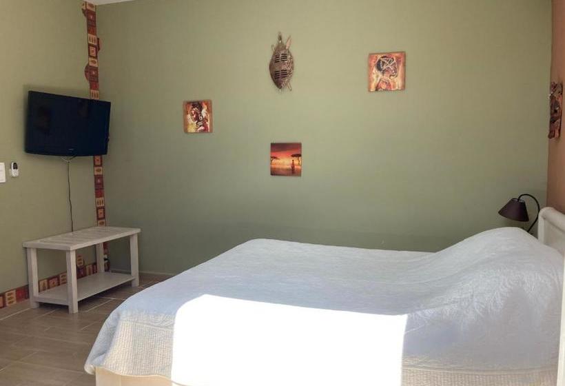 פנסיון La Maison Des Alpilles