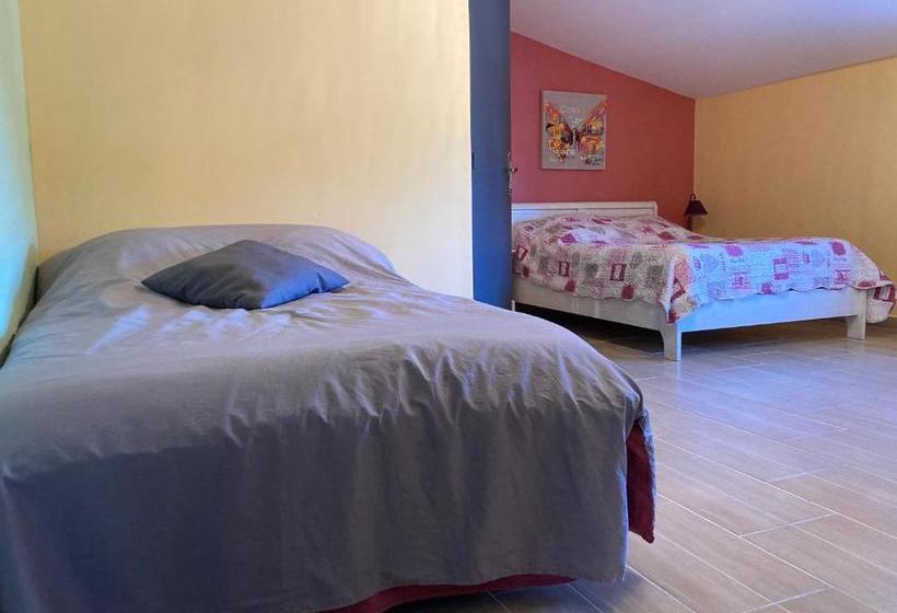 פנסיון La Maison Des Alpilles