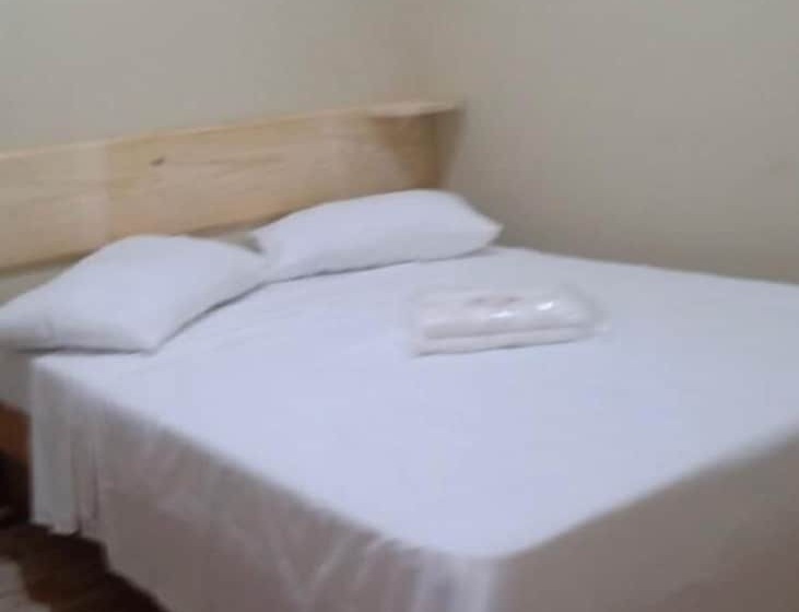 ペンション Pousada Aguia Da Vila