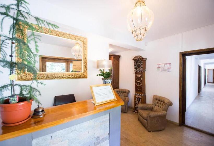 פנסיון Villa Ermitage