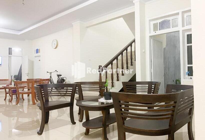 Reddoorz Syariah At Hotel Nuri Indah Dongkelan Yogyakarta