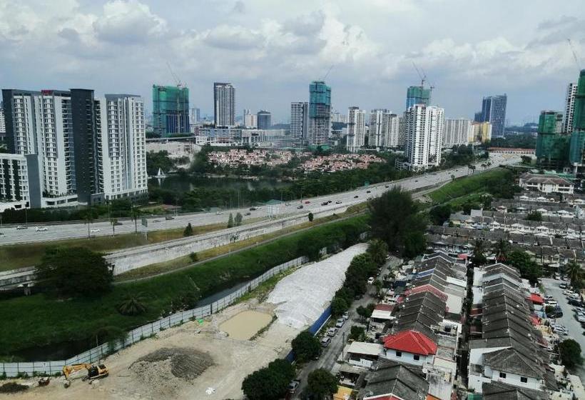 Usj One Subang Jaya By Widebed