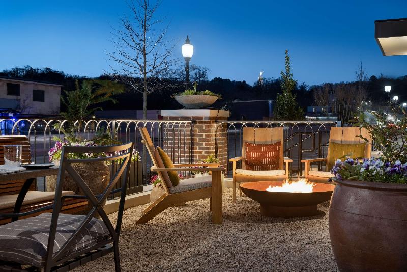 Valley Hotel Homewood Birmingham, Curio Collection By Hilton