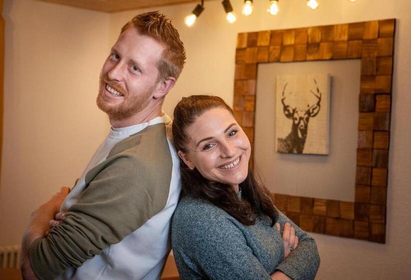 ユースホステル Room's Chez Beni