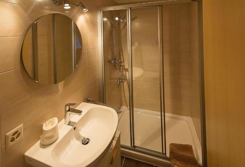 住宿加早餐  Bnb La Péniche