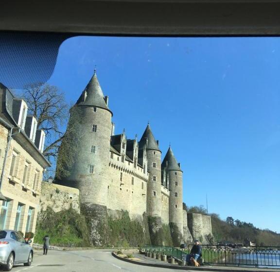 مبيت وإفطار Maison D'hôtes La Marie Pierre