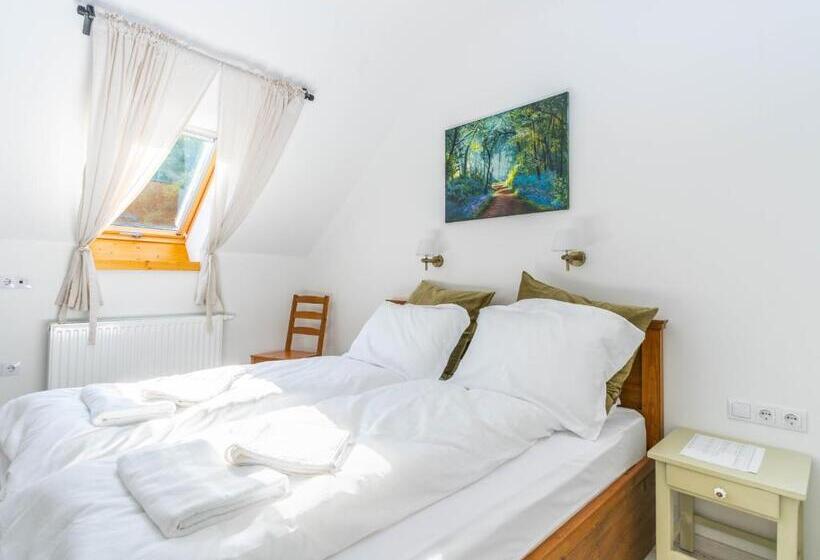 민박 Tündérliget Panzió