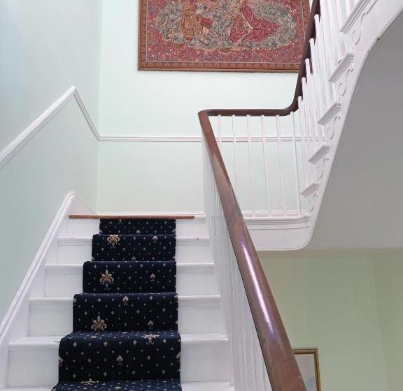 민박 Ventnor Bay House