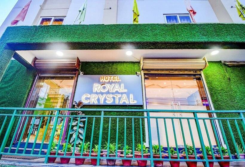 Fabhotel Royal Crystal