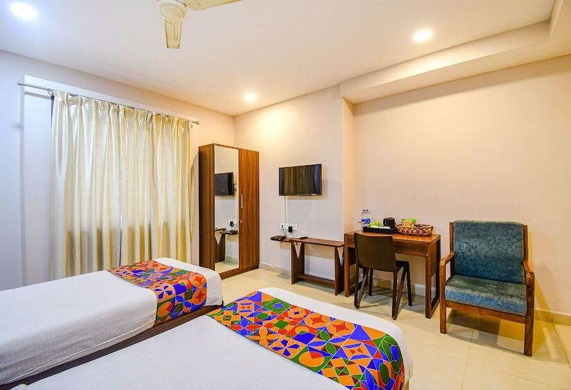 Fabhotel Royal Crystal