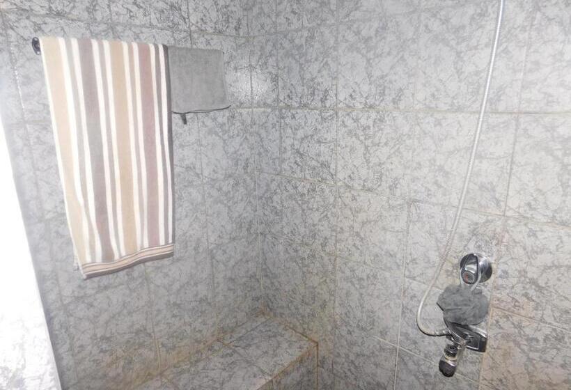 Fouriestreet 199 Bed And Breakfast