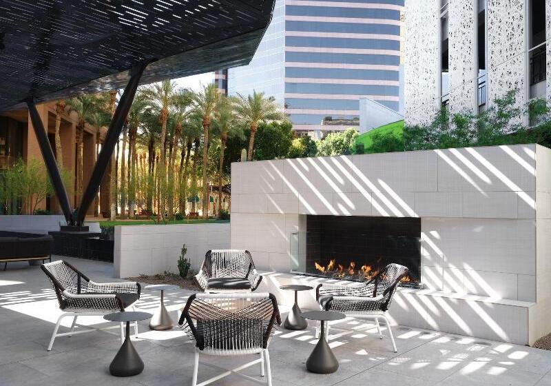 Ac Hotel By Marriott Phoenix Downtown