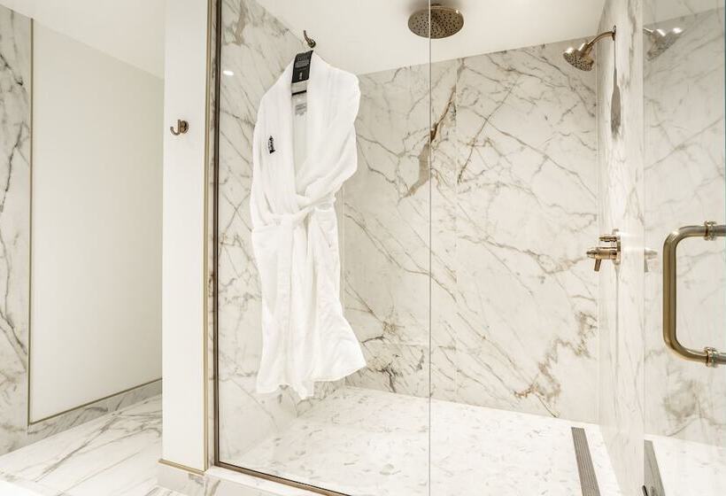 ホテル Bottleworks