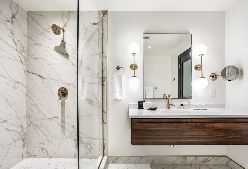 ホテル Bottleworks