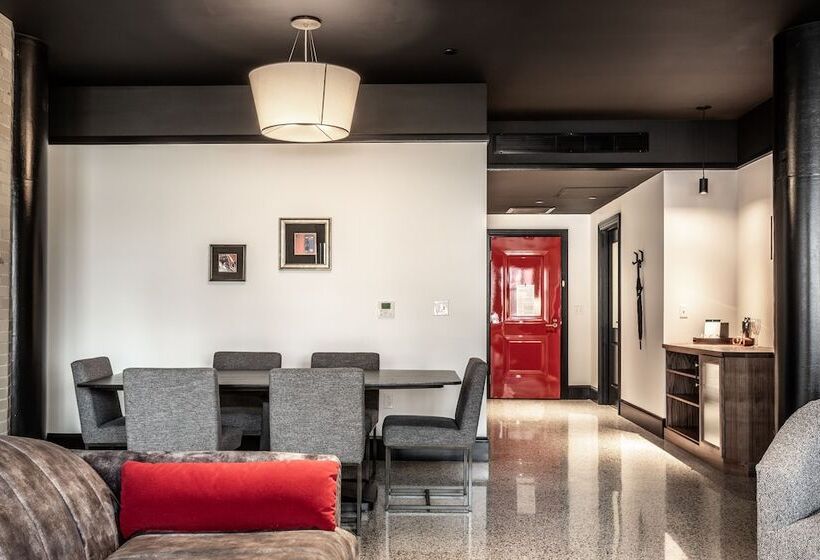 ホテル Bottleworks