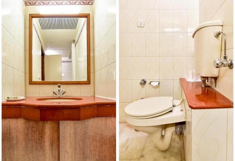 فندق Capital O 76784 Lmb