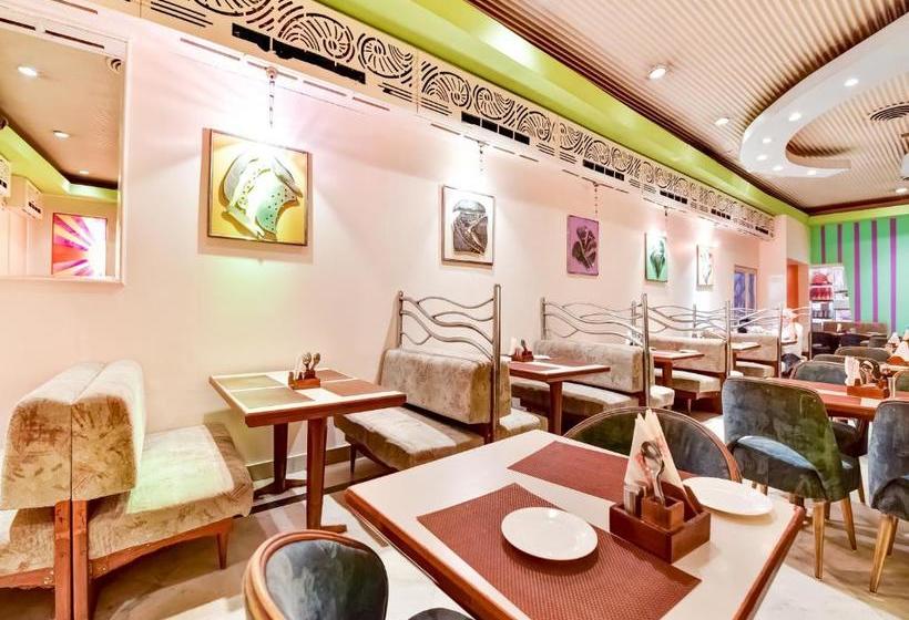 فندق Capital O 76784 Lmb