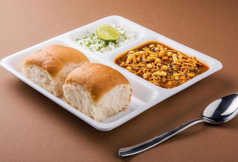 בית מלון כפרי Collection O 77130 Club24