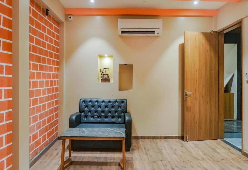 בית מלון כפרי Collection O 77130 Club24