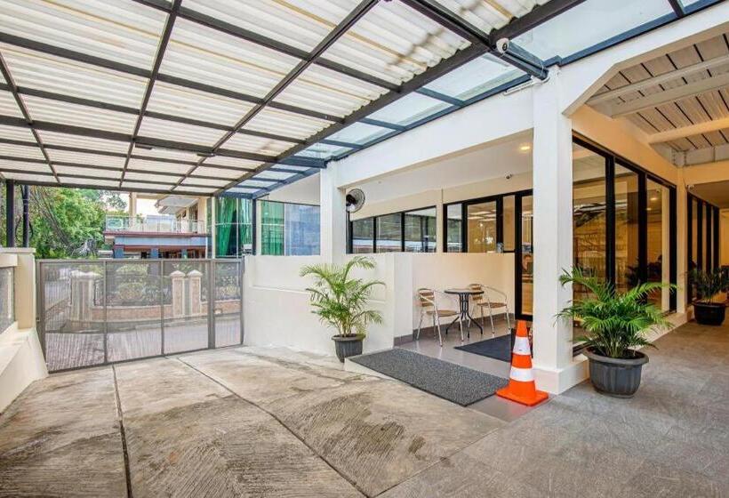 ホテル Casavida Mansion