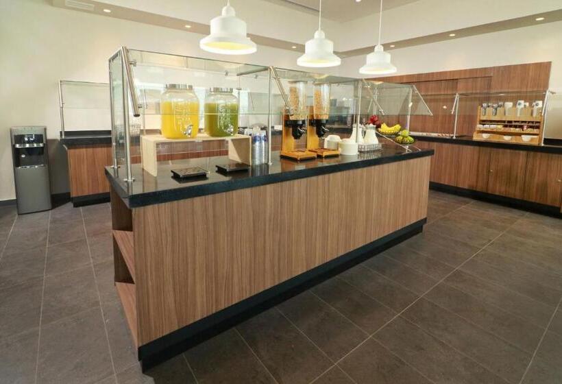 酒店 City Express By Marriott Monterrey Universidad