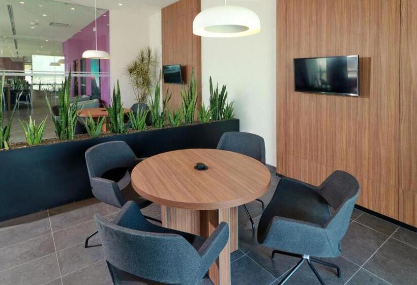 酒店 City Express By Marriott Monterrey Universidad