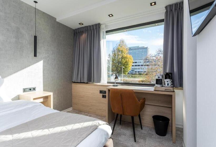 בית מלון כפרי De Rousch   4 Sterren Superieur