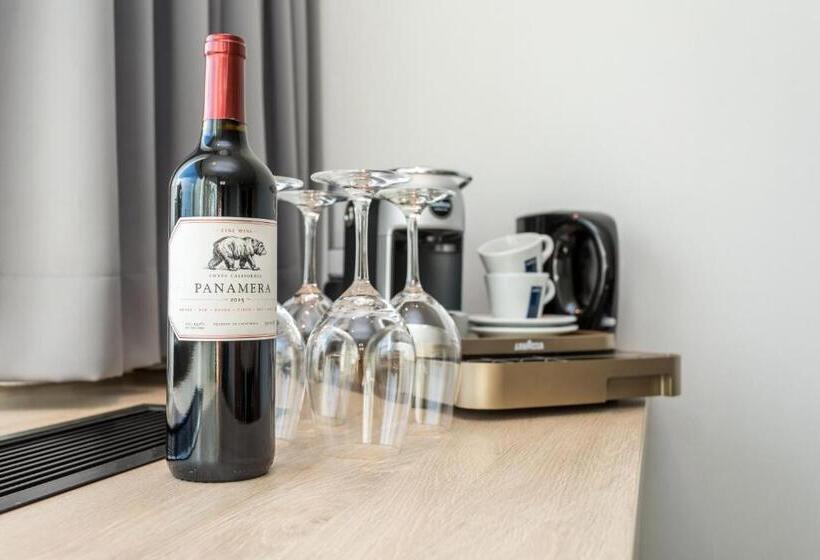 בית מלון כפרי De Rousch   4 Sterren Superieur