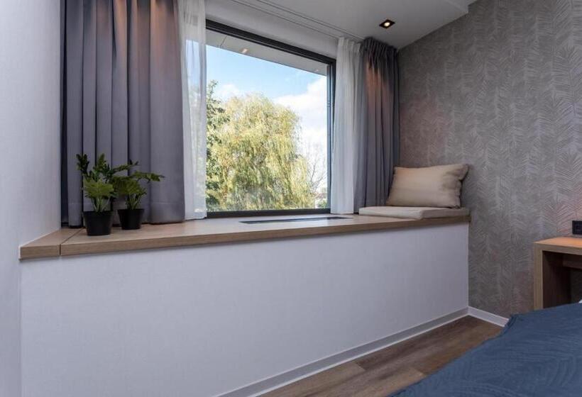 בית מלון כפרי De Rousch   4 Sterren Superieur