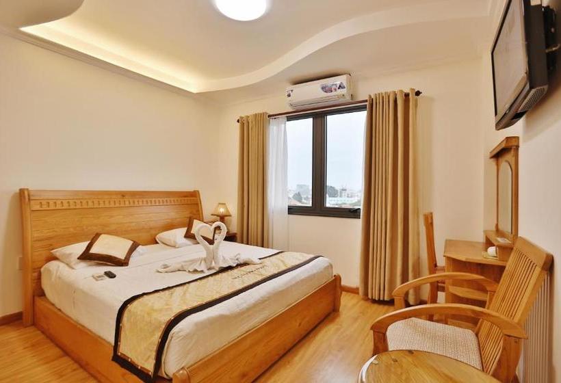 Duc Vuong Saigon Hotel   Cao Thang