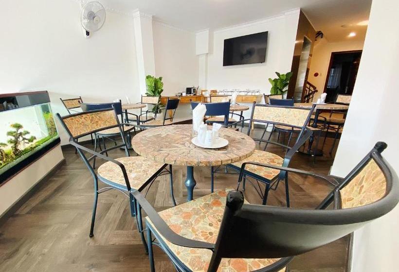 Duc Vuong Saigon Hotel   Cao Thang