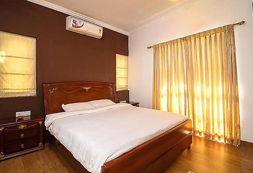 Отель Fabescape Park Villa Resort