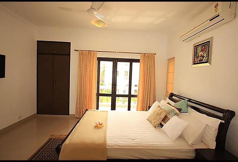 Отель Fabescape Park Villa Resort