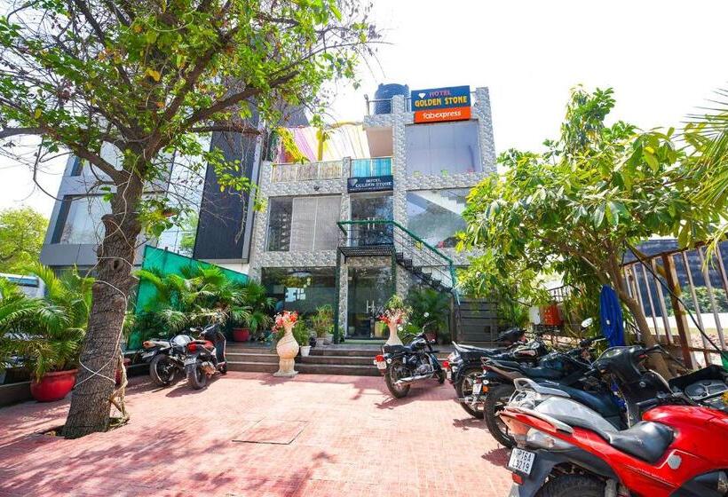 ホテル Fabexpress Golden Stone